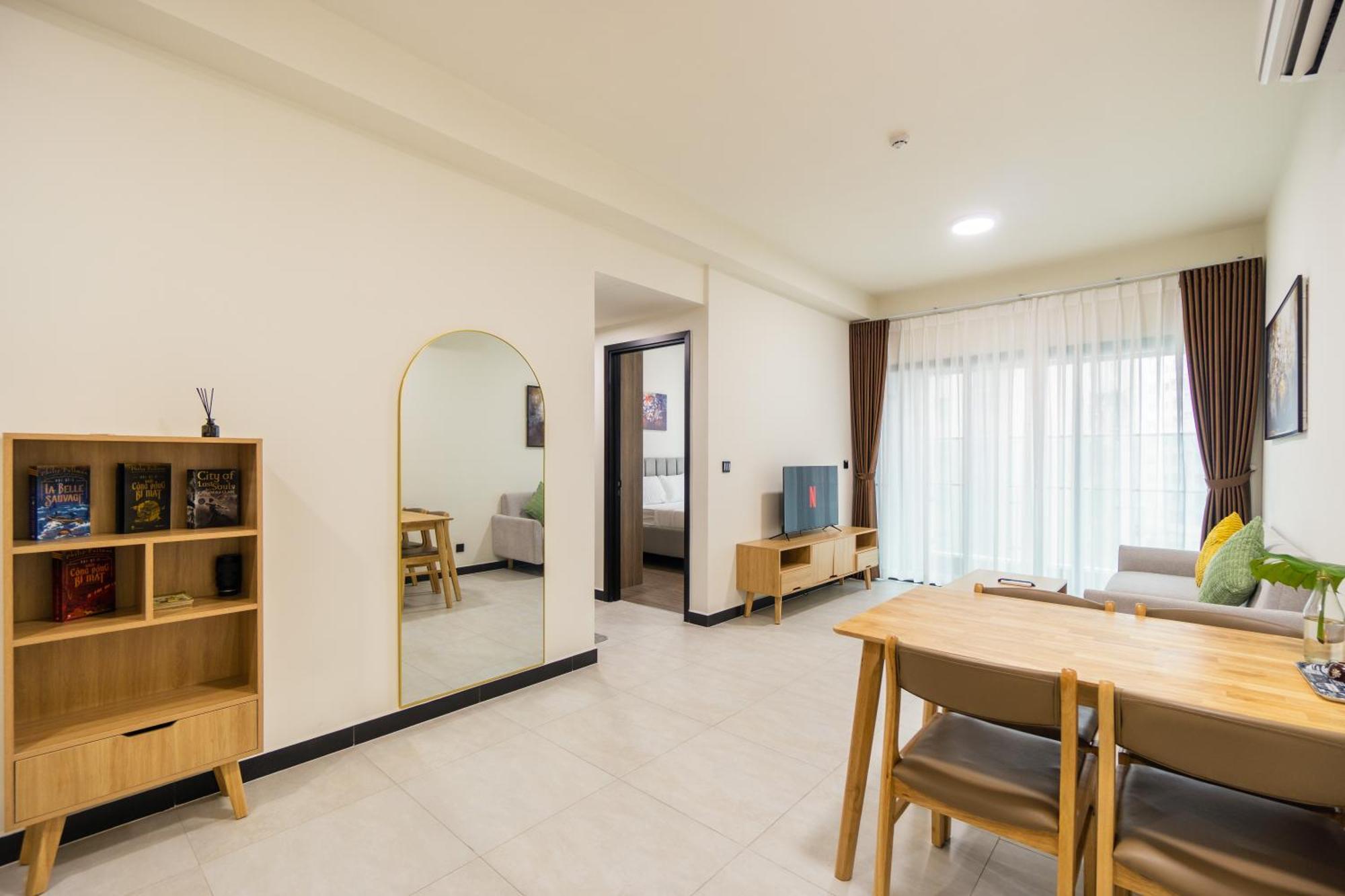 Tropical House - New Apartment At Delasol Ho Chi Minh City Bagian luar foto