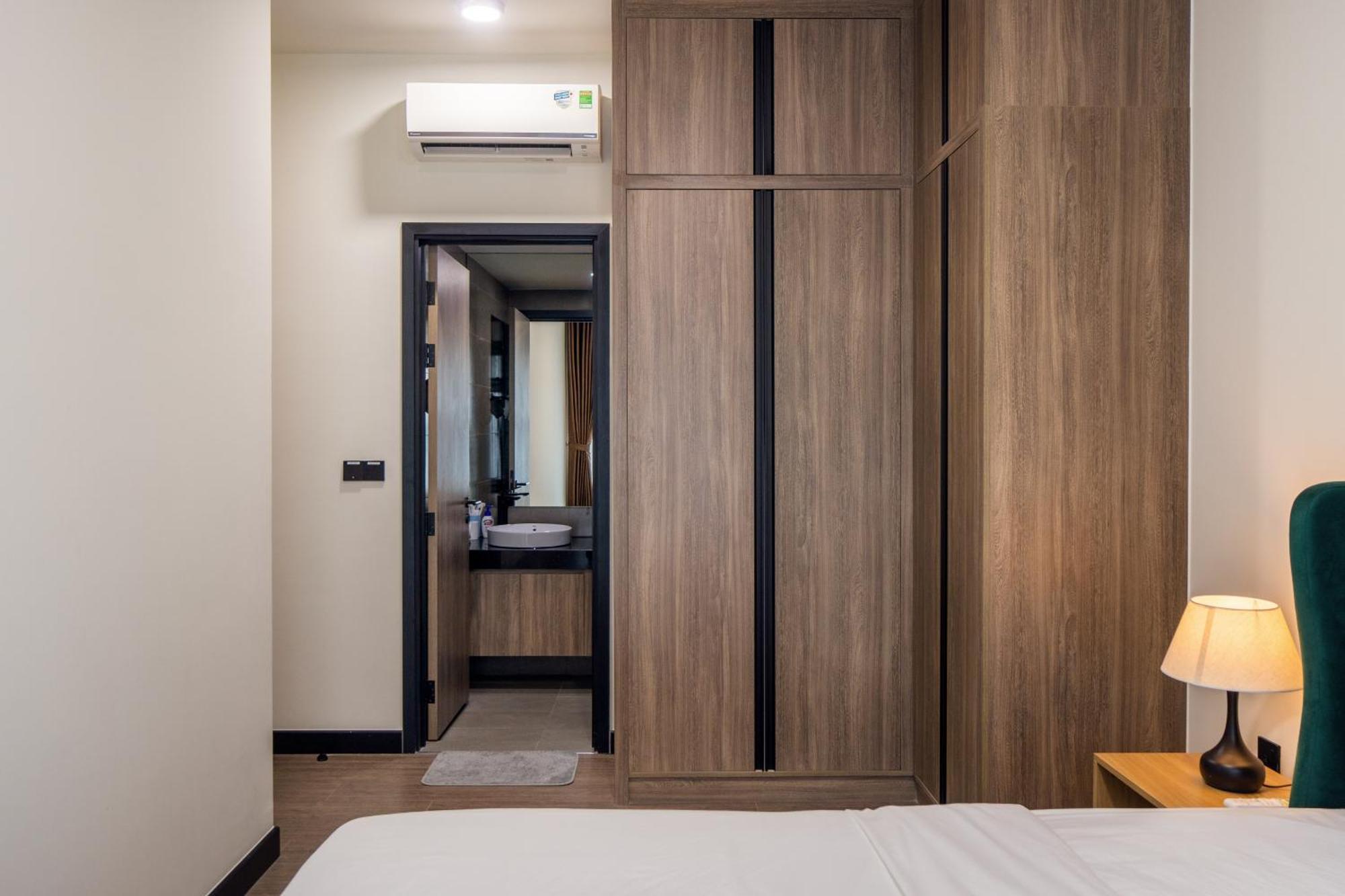 Tropical House - New Apartment At Delasol Ho Chi Minh City Bagian luar foto