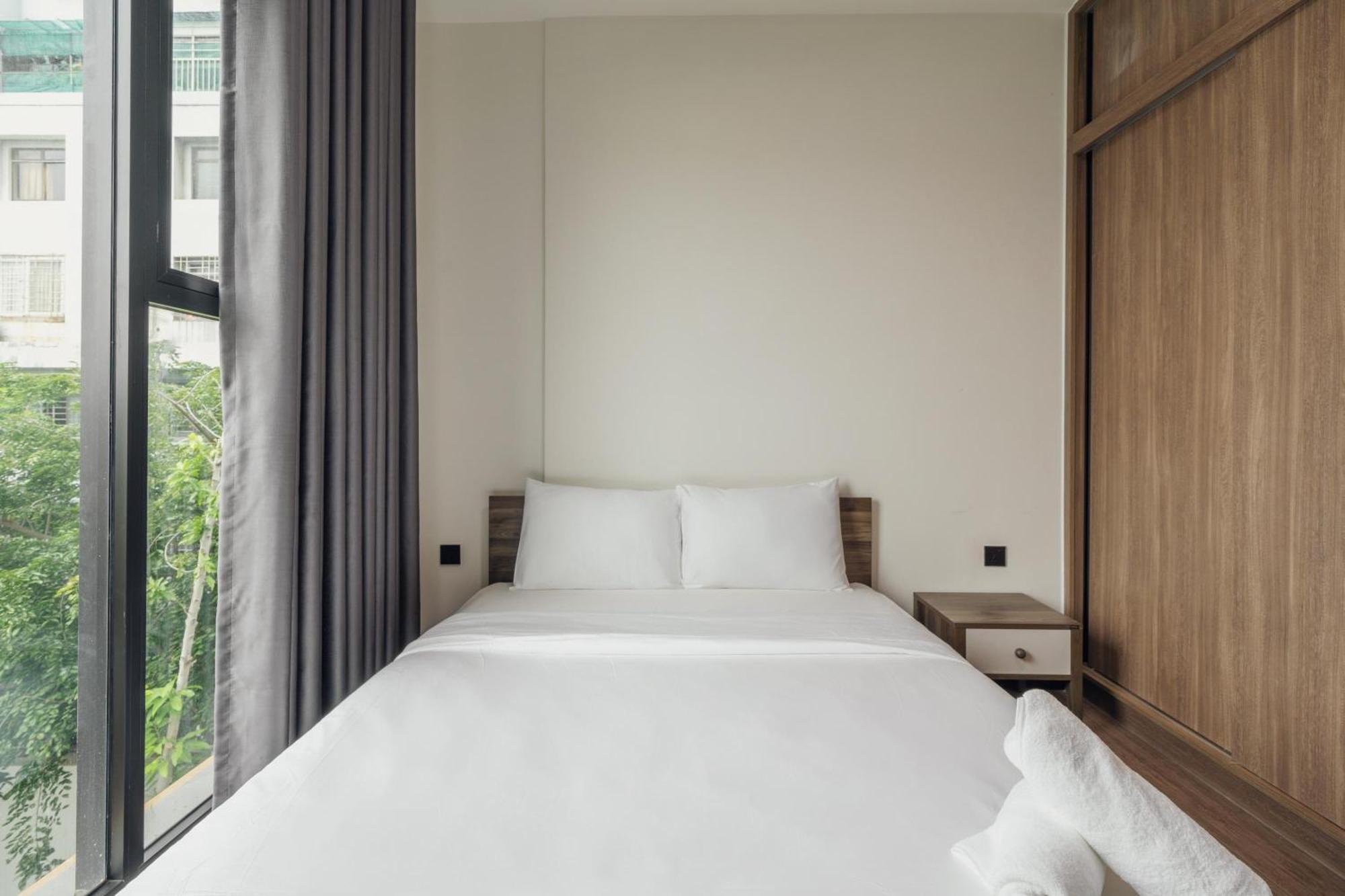 Tropical House - New Apartment At Delasol Ho Chi Minh City Bagian luar foto