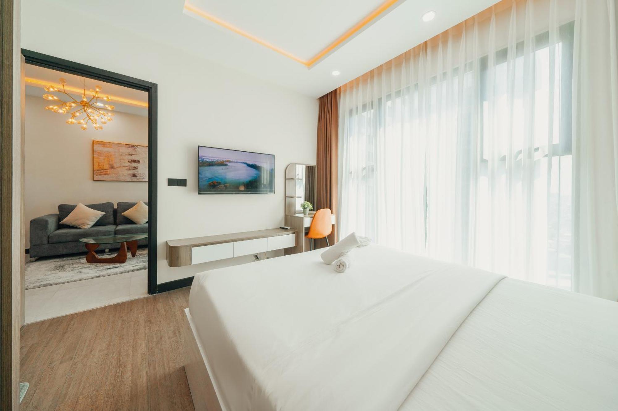 Tropical House - New Apartment At Delasol Ho Chi Minh City Bagian luar foto