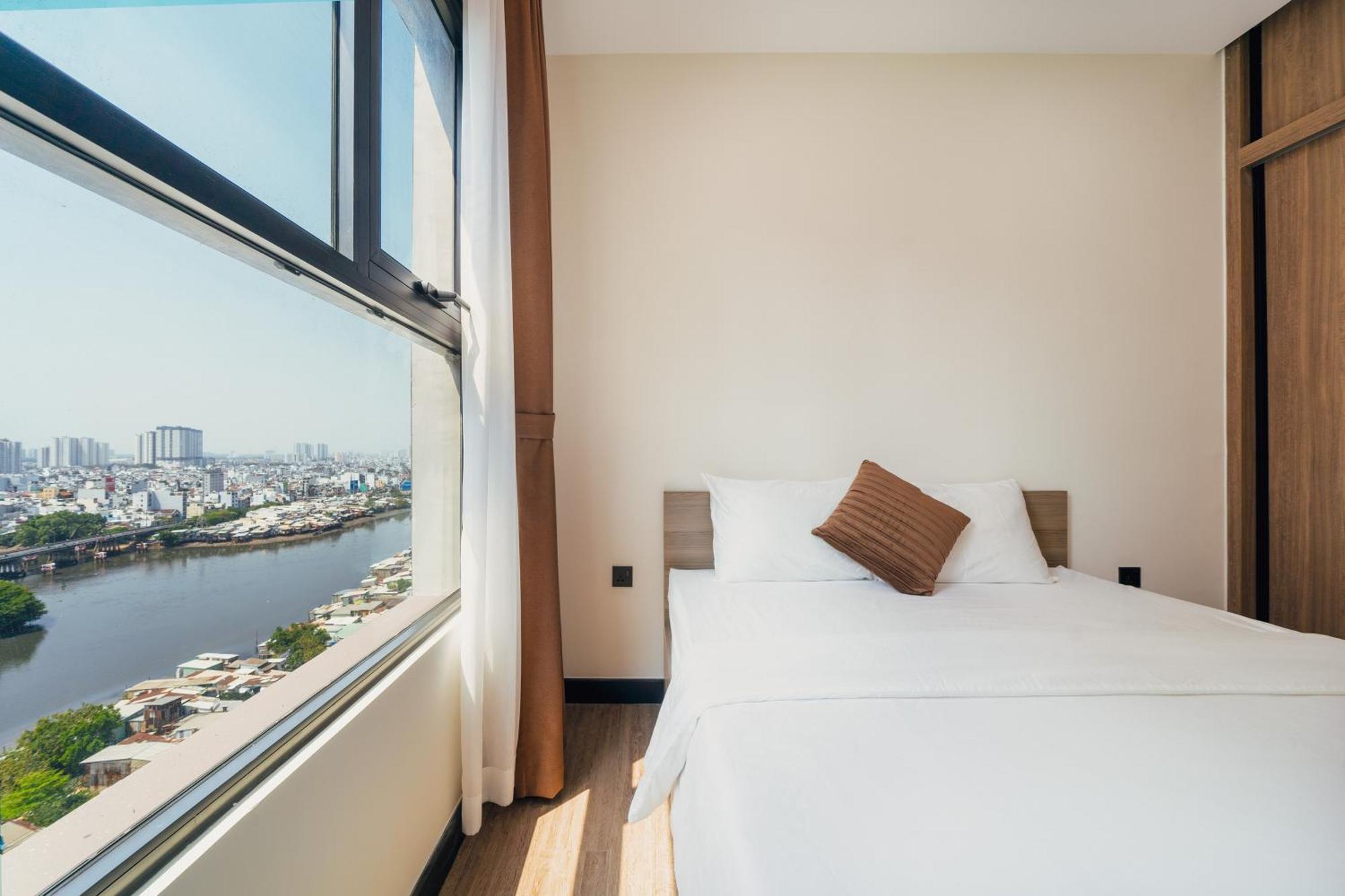 Tropical House - New Apartment At Delasol Ho Chi Minh City Bagian luar foto